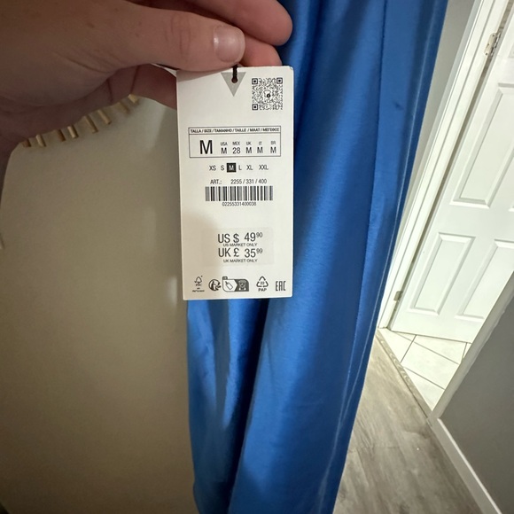 Brand New Zara Dress - Picture 2 of 4